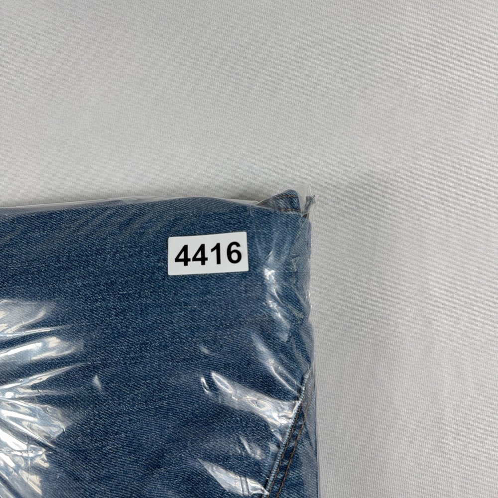 Levi's 550 Relaxed Fit Jeans 100% Cotton Denim W42 L30 Blue Classic Casual - Picture 13 of 13